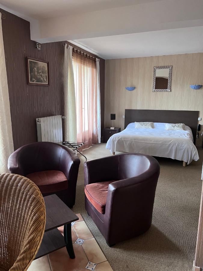Hostellerie Saint Clement Вик-сюр-Сер Экстерьер фото